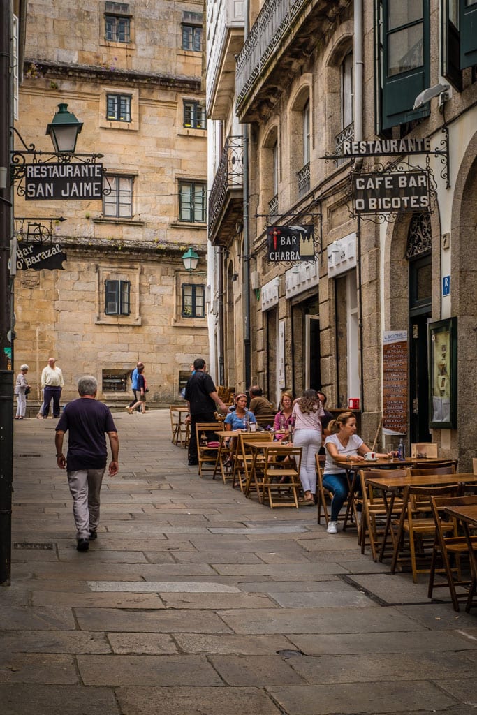 There is such a thing as a free wine fountain! I repeat: FREE WINE FOUNTAIN!!!  This is on the Camino de Santiago on the way to Los Arcos! : r/travel